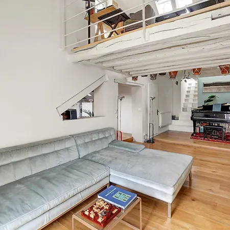 Pretty Parisian Penthouse * Paris
